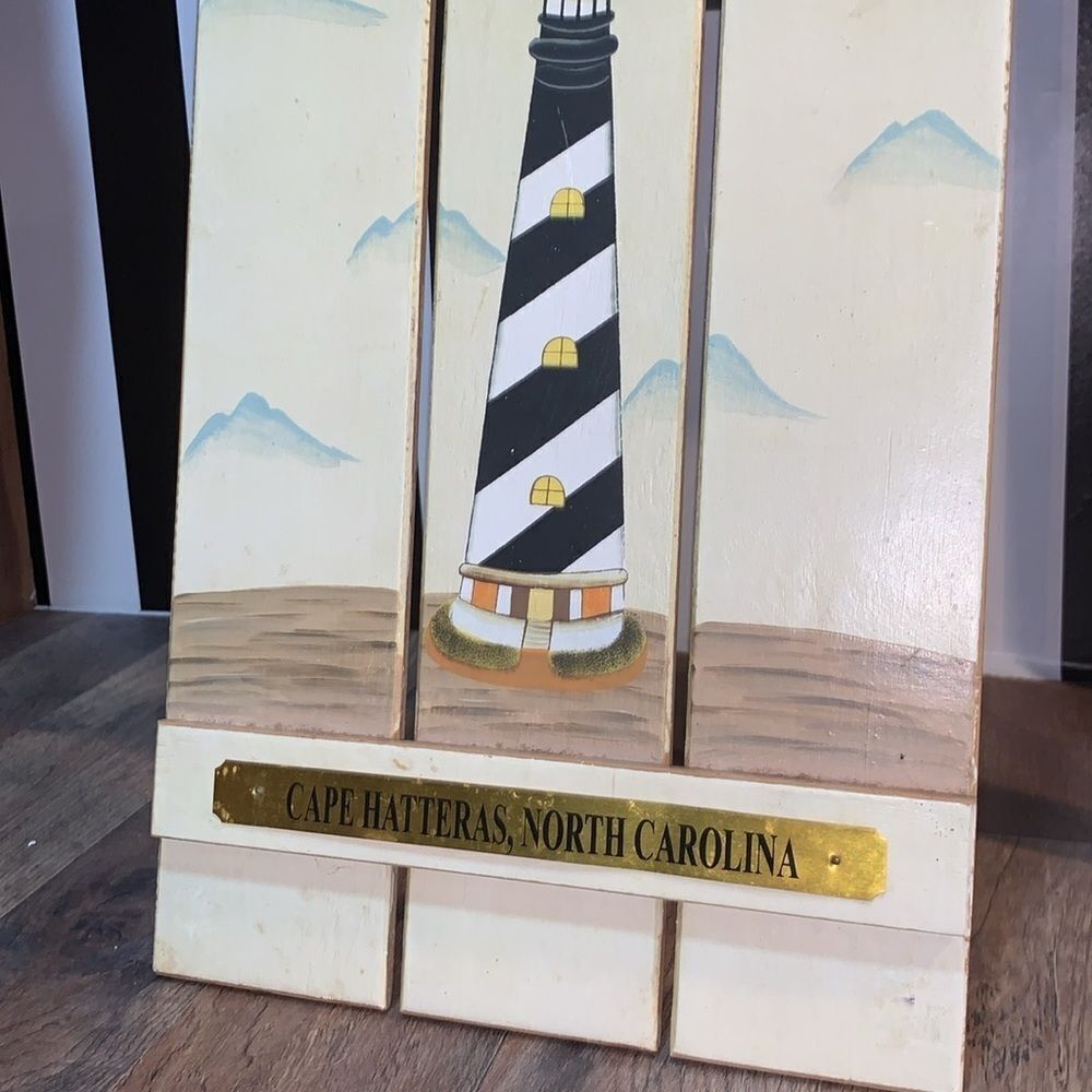 Vintage Coastal Lighthouse Wall Art Cape Hatteras NC Nautical Beach House Decor - Picture 9 of 10